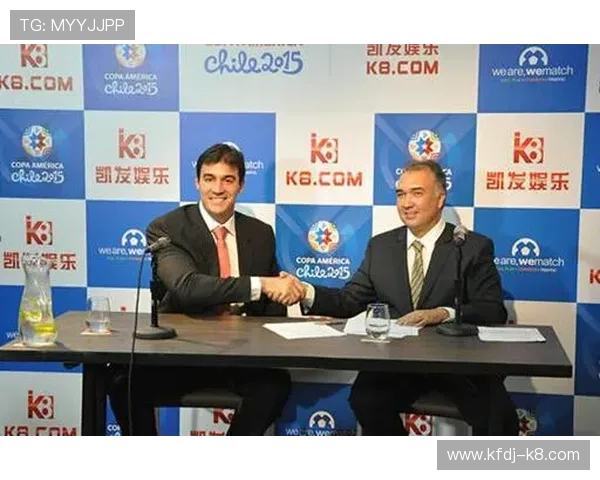 凯发足球官网携手知名俱乐部举办线上线下足球互动活动 凯发足球官网携手知名俱乐部举办线上线下足球互动活动